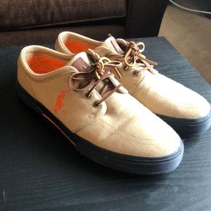 Polo shoes
